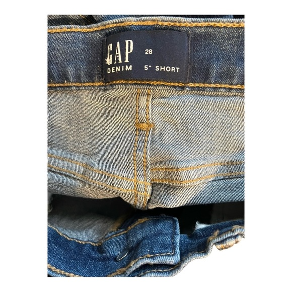 GAP Denim Shorts – Size 28 - Picture 3 of 4